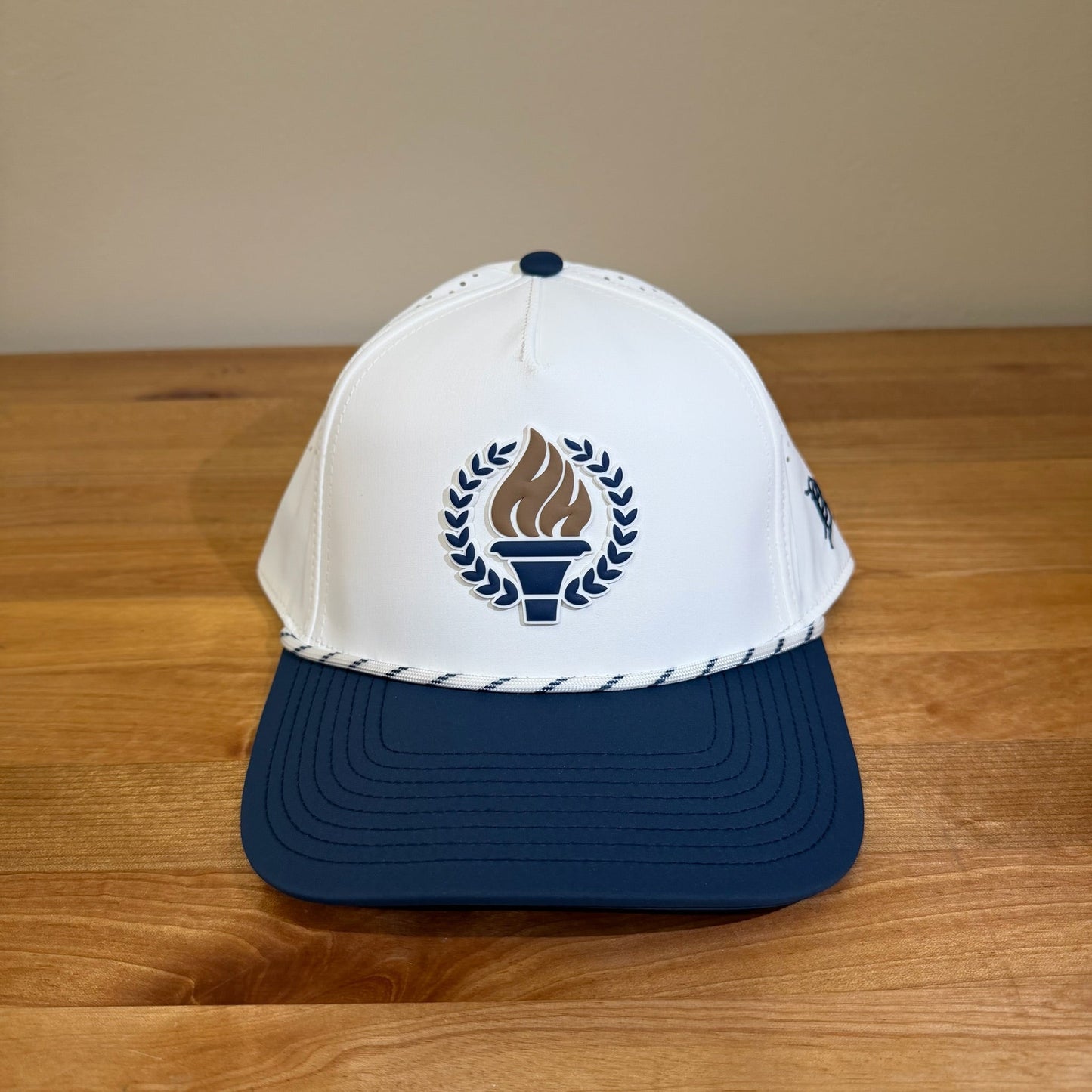 Branded Bills Hat, white/navy with rope, torch